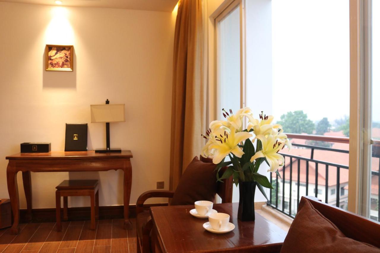 Chang Palace Wientian Zewnętrze zdjęcie