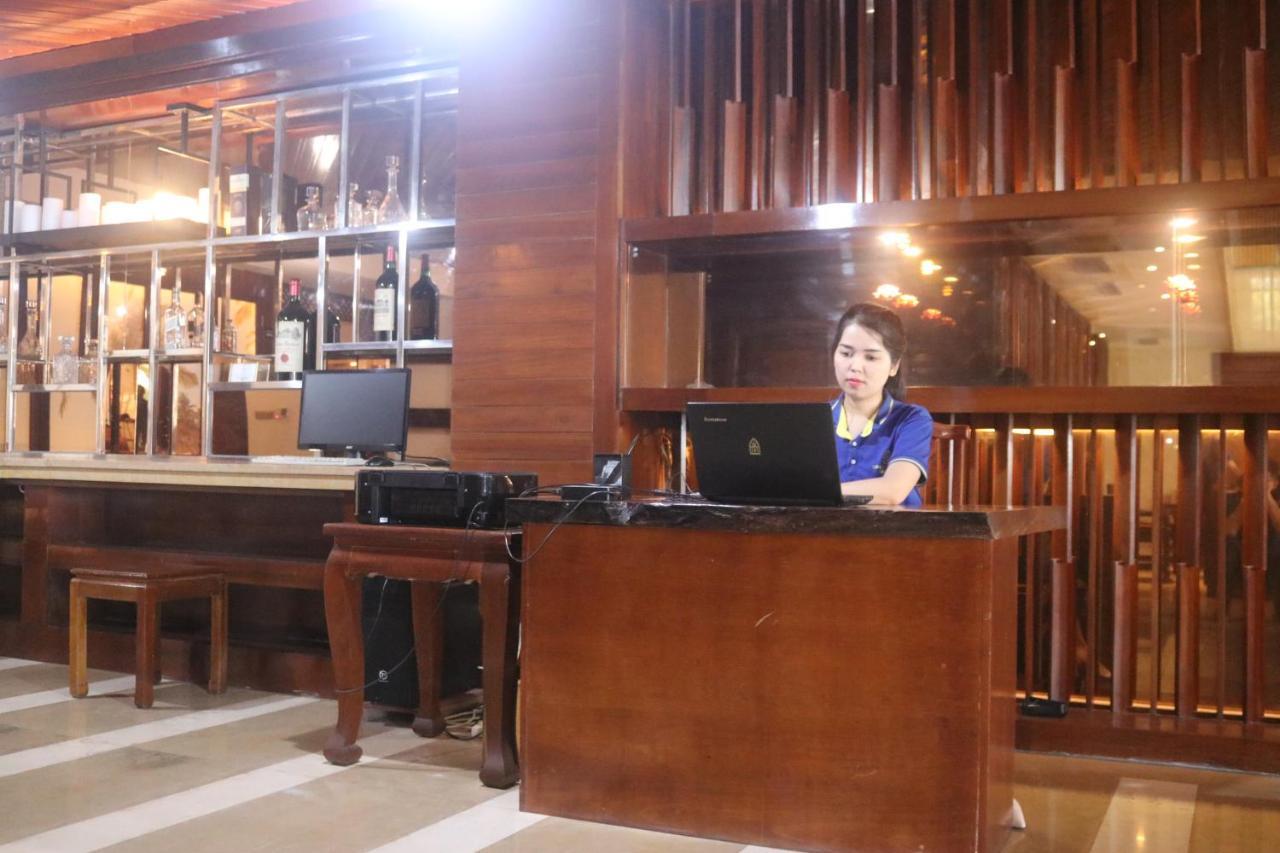 Chang Palace Wientian Zewnętrze zdjęcie